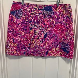 Lilly Pulitzer skort, size 14, cotton lined, zipper back, no stretch,